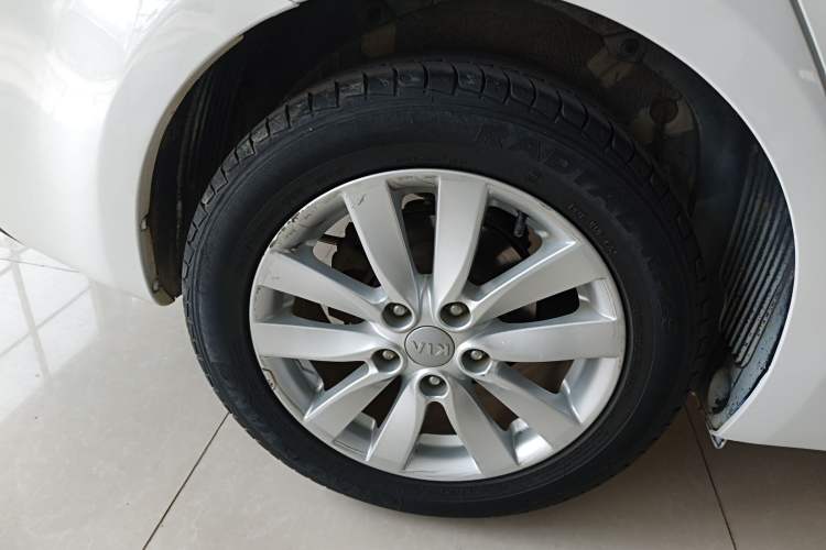 Used Kia K3 2015 1.6L Automatic GL
