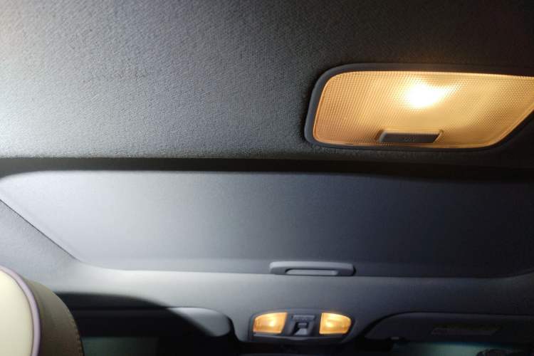 Used Hyundai Elantra (6th Generation / Lingdong) 2016 1.6L Automatic ZhiXuan – Elite Version