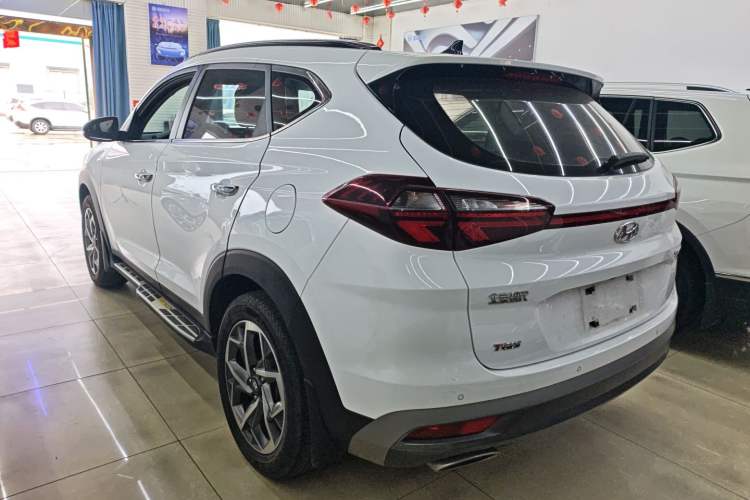 Used Hyundai Tucson 2019 280TGDi Dual-Clutch Two-Wheel Drive Fashion Edition China VI Standard