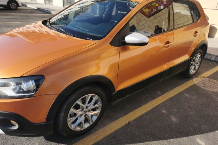 Used Volkswagen Polo 2014 1.6L Cross Polo Automatic
