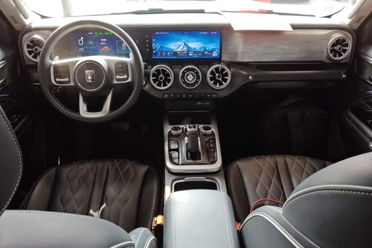 Used Tank 300 2024 2.0T Challenger
