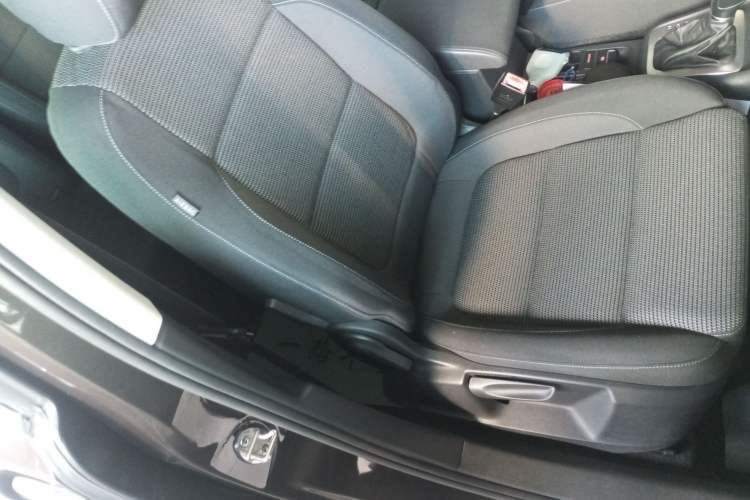 Used Volkswagen Sharan 2018 Revised Version 380TSI Comfort Edition 7-Seater
