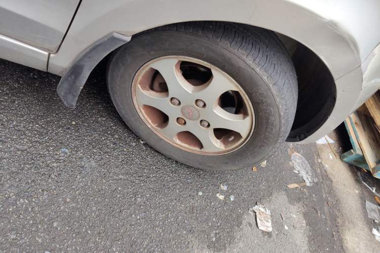 Used Wuling Hongguang 2013 1.5L Standard Version
