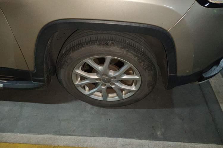 Used Jeep Cherokee 2016 2.4L Leading Edition