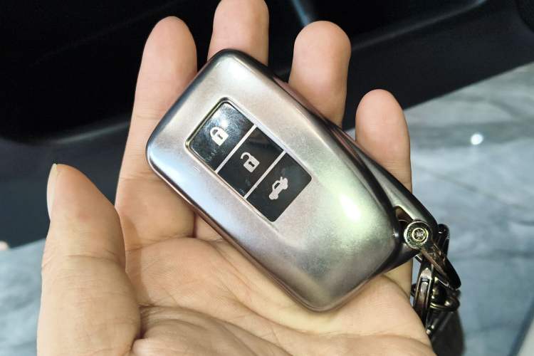 Used Lexus IS 2017 300 FENGSHANG Edition