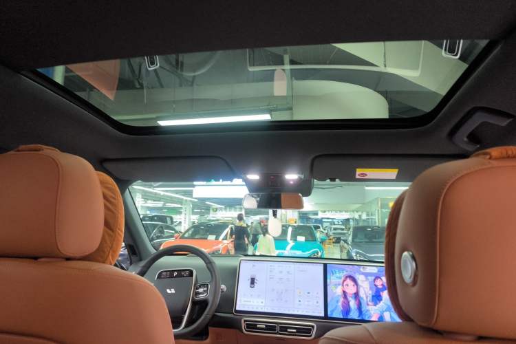 Used Li Auto L6 2024 Max Headliner