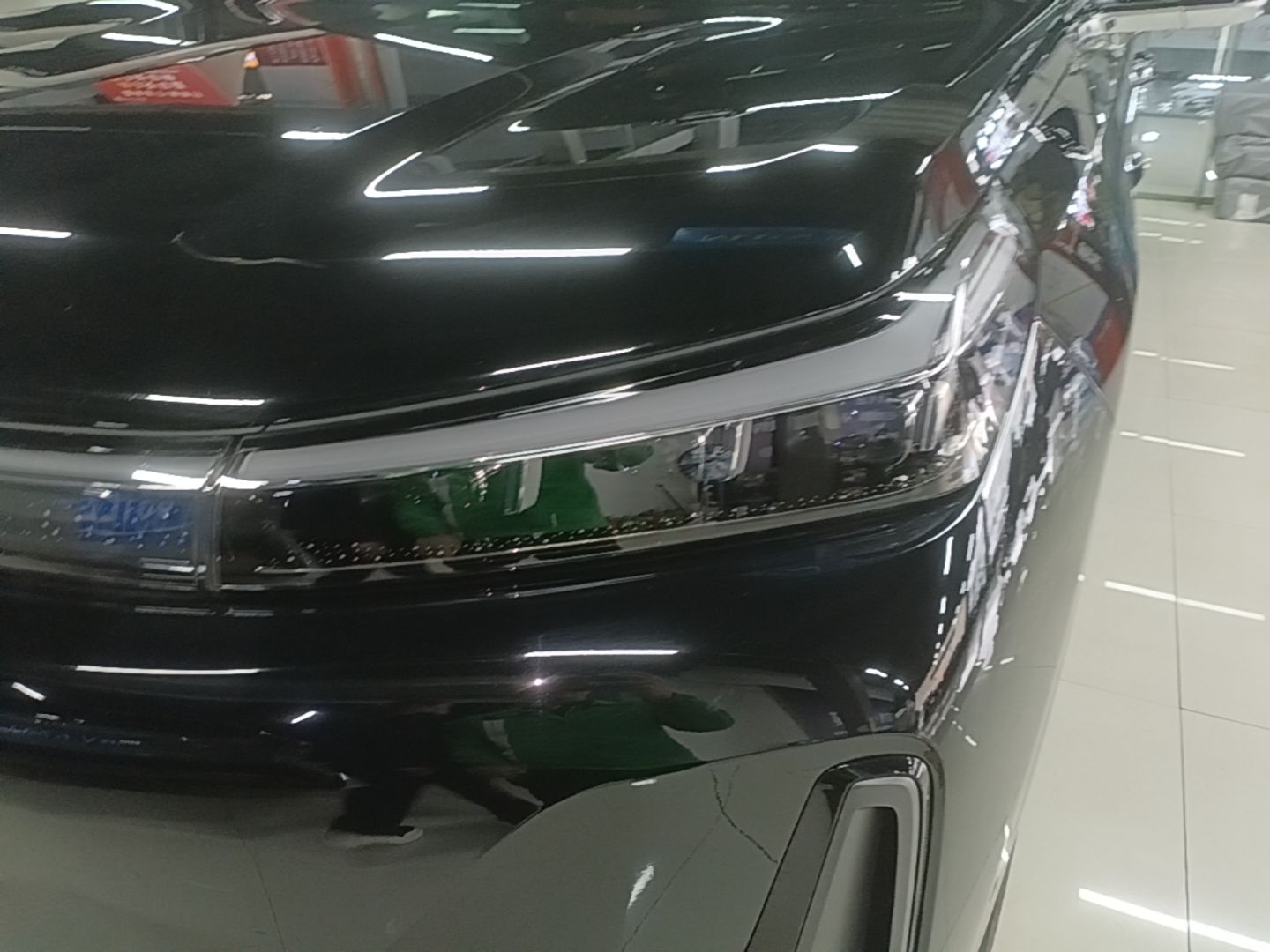 Geely Galaxy M9 2025 Model 210km Four-Wheel-Drive Leading Edition — снимка 8