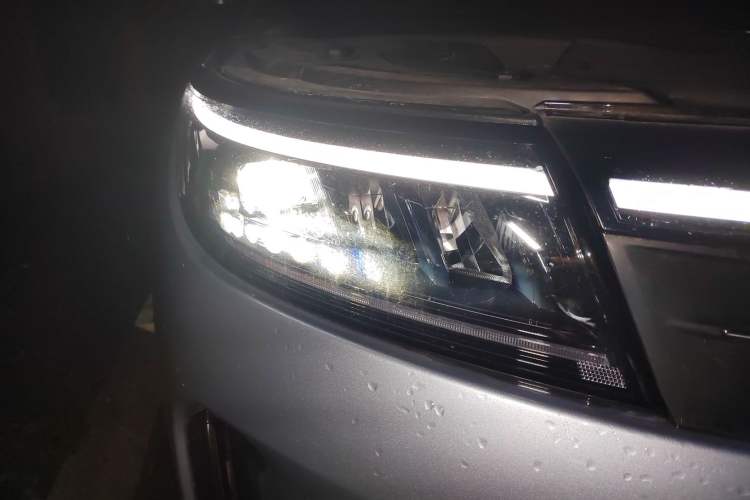 Used Hima AITO M7 2024 1.5T Rear-Drive Plus Version 5 Seats