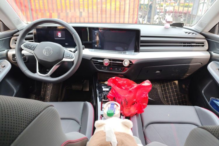 Used Volkswagen Lamando 2025 Lavida L 280TSI DSG Spicy Edition Center Console