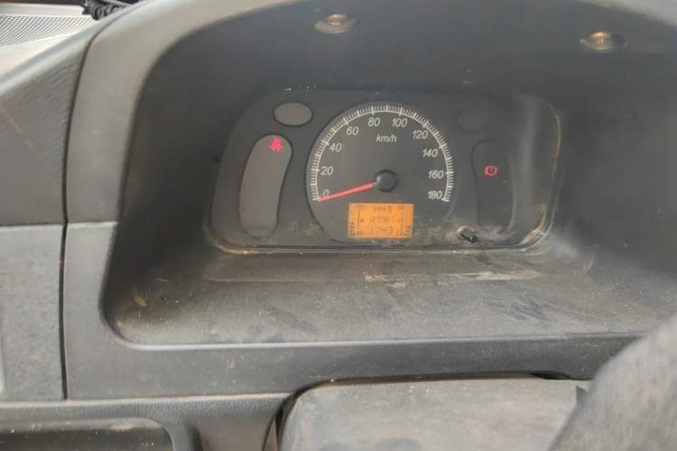 Used Wuling Zhiguang 2013 1.0L Practical Version Instrument Cluster