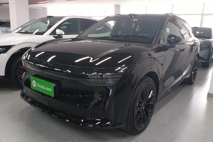 Used Zeekr 7X 2025 100 kWh Long-Range Rear-Wheel Drive with Intelligent Driving Features
