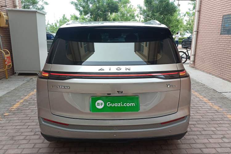 Used AION Y 2024 Younger Rear