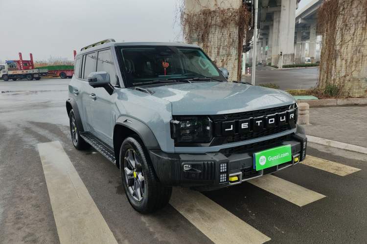 Used JETOUR Traveler 2023 2.0T All-Wheel-Drive CrossPRO
