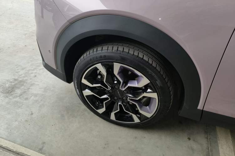 Used Lynk & Co 06 2023 Remix 1.5T Shero
