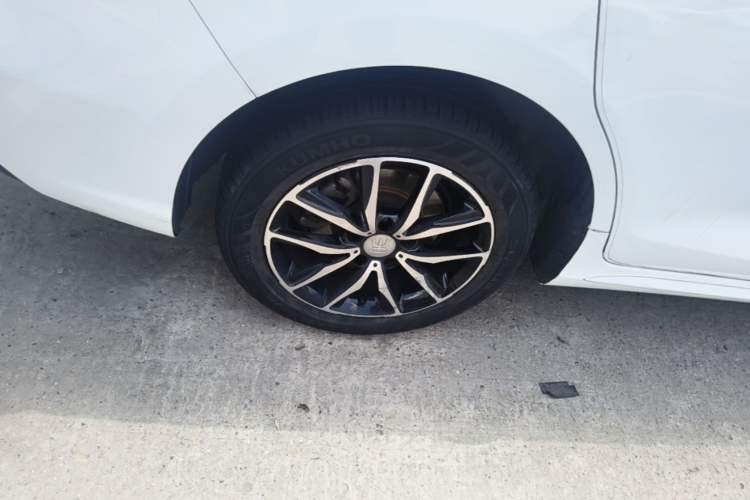 Used BYD Song MAX 2017 1.5T Automatic Smart Connect Prestige 7-Seater