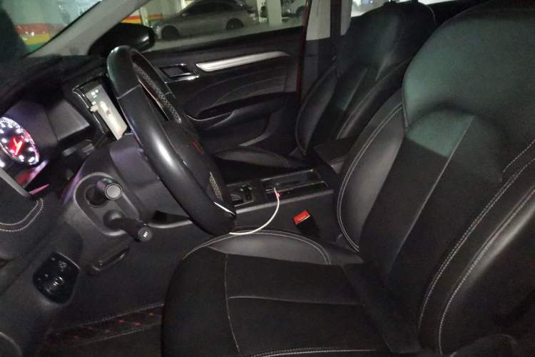 Used Roewe i6 2017 20T Automatic Internet Smart Edition