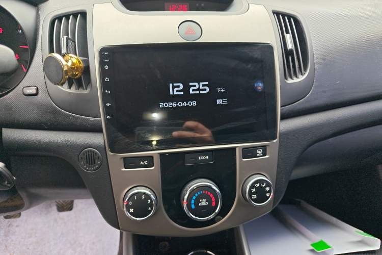 Used Kia Forte 2014 1.6L MT GL
