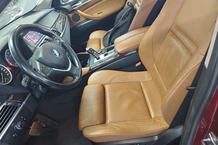 Used BMW X6 2011 xDrive35i Left Front Seat