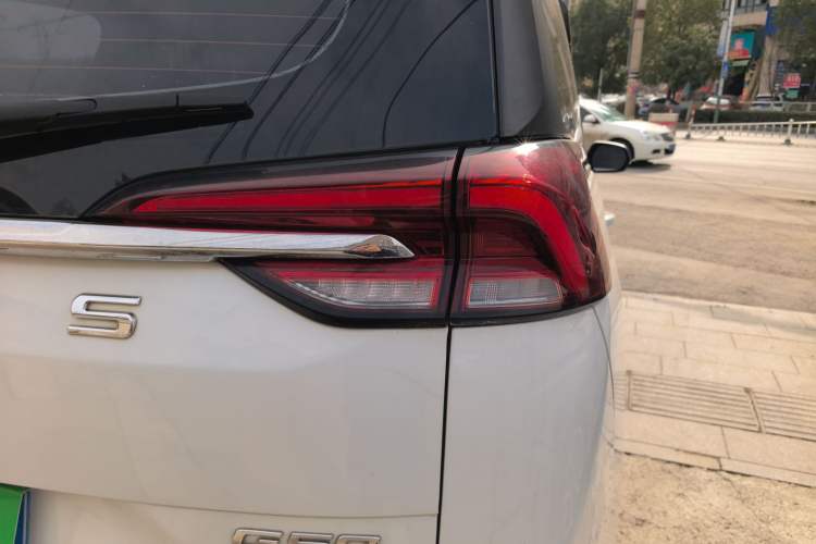 Used SAIC MAXUS G50 2020 1.5T Automatic Elite Edition
