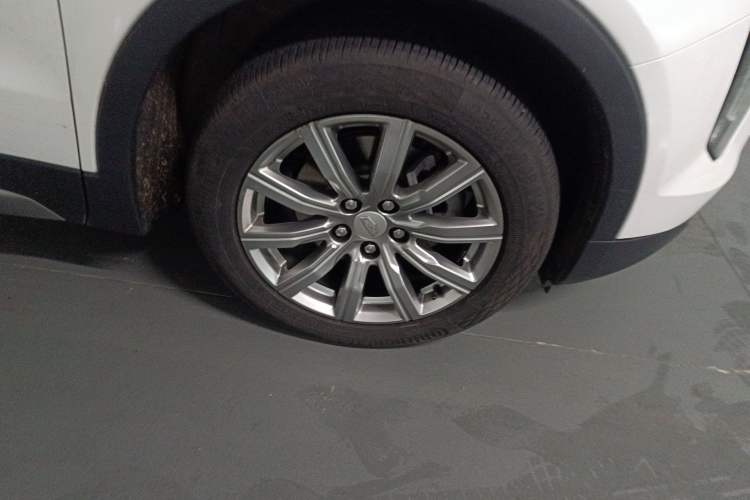 Used Cadillac XT4 2020 28T Two-Wheel-Drive Leading Version
