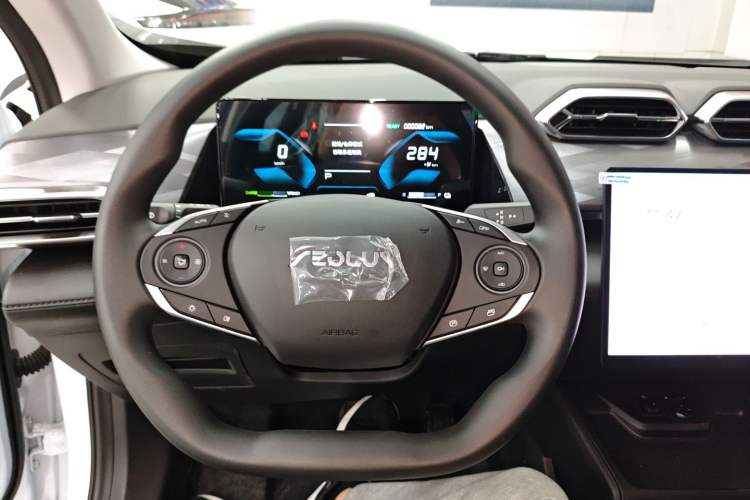 Used Dongfeng Aeolus SKY EV01 2025 530 km AIR Elite Edition