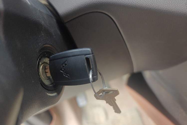 Used Wuling Hongguang V 2021 1.5L Jingqu Version LAR