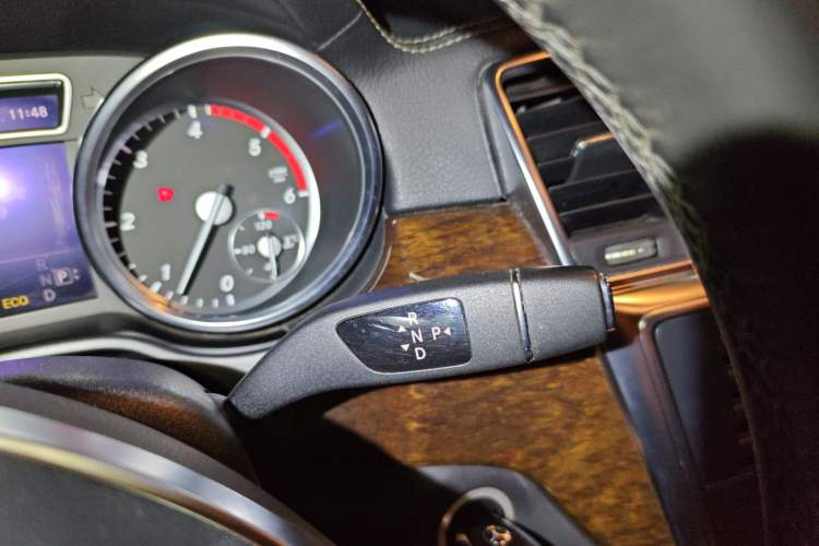 Used Mercedes-Benz GL-Class 2014 GL 350 CDI 4MATIC Gear Lever