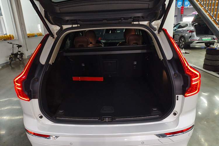 Used Volvo XC60 2020 T5 4x4 Zhiyi Luxury Edition