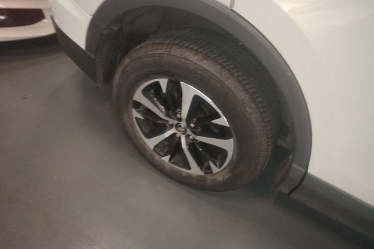 Used Toyota RAV4 2016 2.0L CVT Two-Wheel Drive Smart Edition China V Standard
