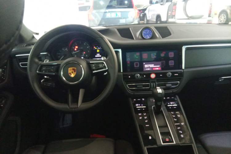Used Porsche Macan 2022 Macan 2.0T