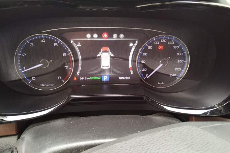 Used GAC Trumpchi GS8 2017 320T Two-Wheel Drive Luxury Smart Connectivity Version (7 Seats) Odometer Close Up