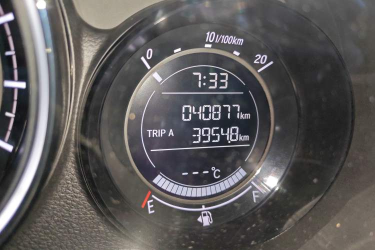 Used Honda XR-V 2015 1.8L EXi CVT Comfort Version