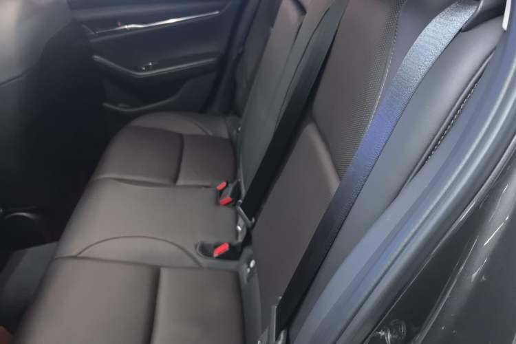 Used Mazda Mazda 3 Axela 2023 2.0L Automatic ZhiZhen Edition