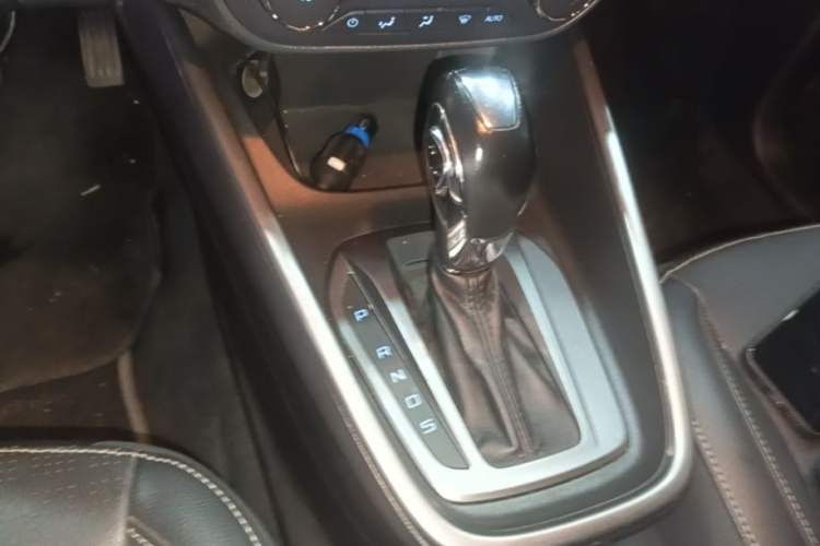 Used Ford Escort 2017 Happiness Edition 1.5L Automatic Fashion Version