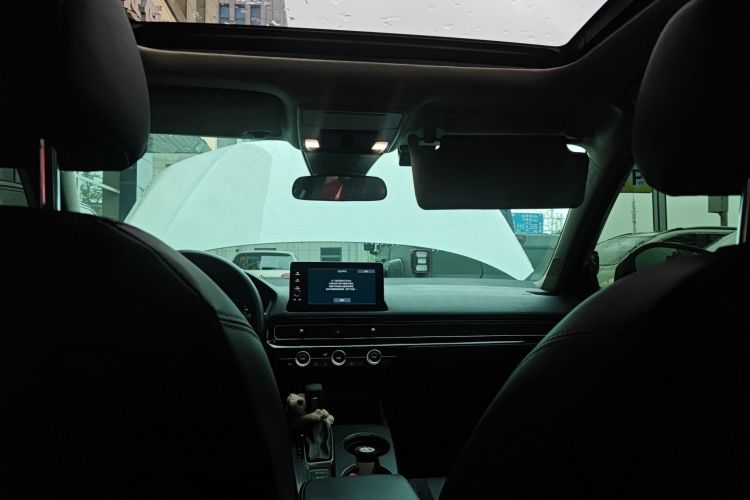 Used Honda Civic 2023 240TURBO CVT Dynamic Edition Headliner