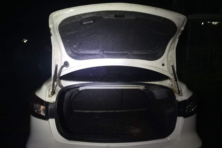 Used Mazda Mazda 3 2013 Sedan 1.6L Automatic Elite Model
