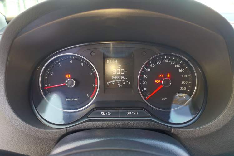 Used Volkswagen Polo 2014 1.4L Manual Comfort Edition