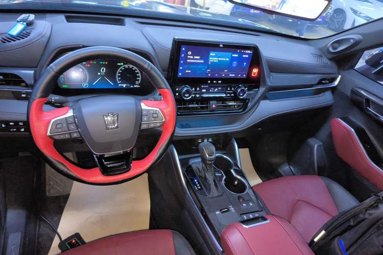 Used Toyota Crown Kluger 2023 2.5L HEV Four-Wheel Drive Flagship Edition Audio And AC Panel