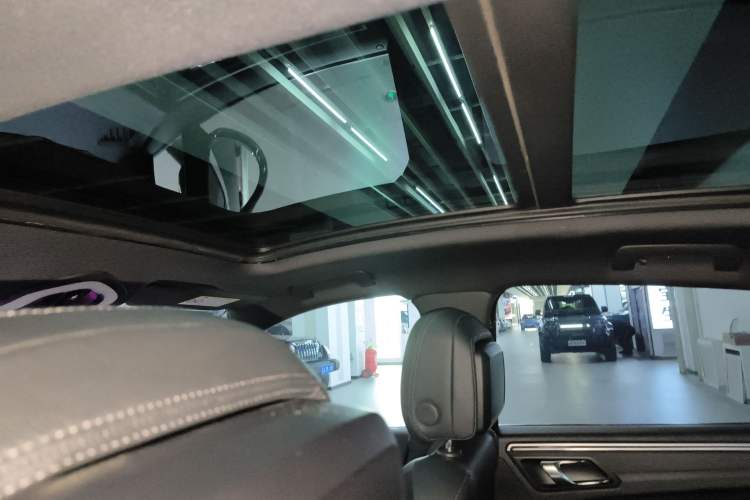 Used Porsche Macan 2017 Macan 2.0T
