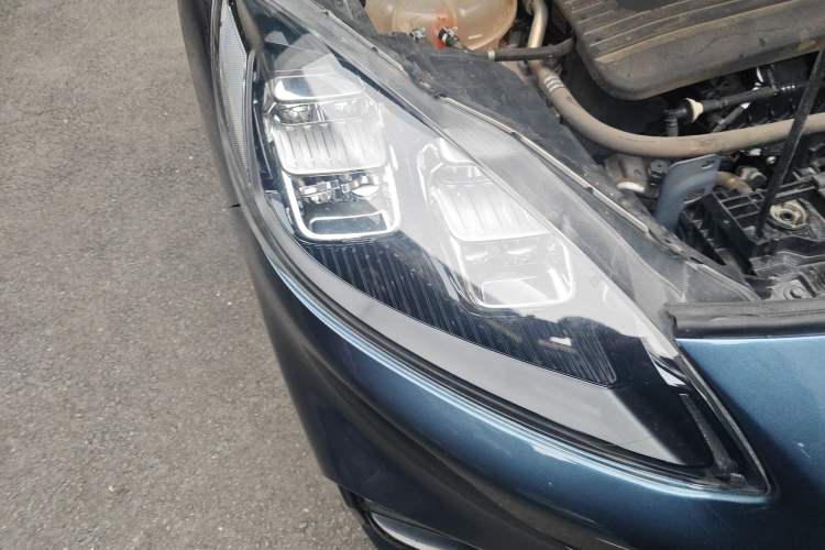 Used Ford Escape 2020 EcoBoost 245 Four-Wheel Drive ST-LINE Deluxe Edition