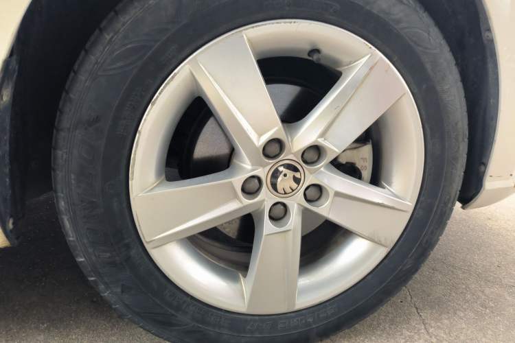 Used Skoda Fabia 2017 1.4L Automatic Car Enjoy Edition