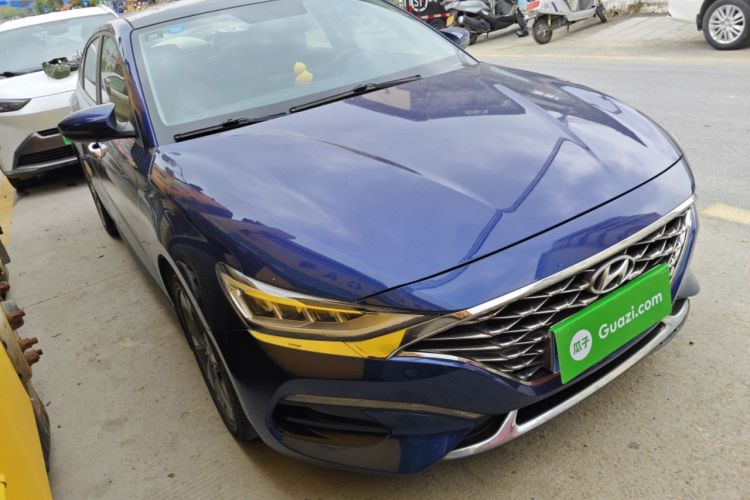 Used Hyundai Lafesta 2019 280TGDi Smart Speed Version China VI Standard Front Right 45 Deg