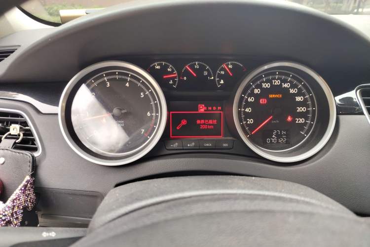 Used Peugeot 508 2013 2.0L 2nd Anniversary Edition with Automatic Sunroof – Classic Version