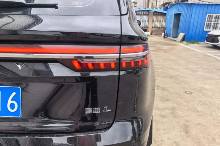 Used Geely Auto Monjaro L 2024 2.0TD DCT EVO Two-Wheel Drive Long-Range Version Right Rear Taillight