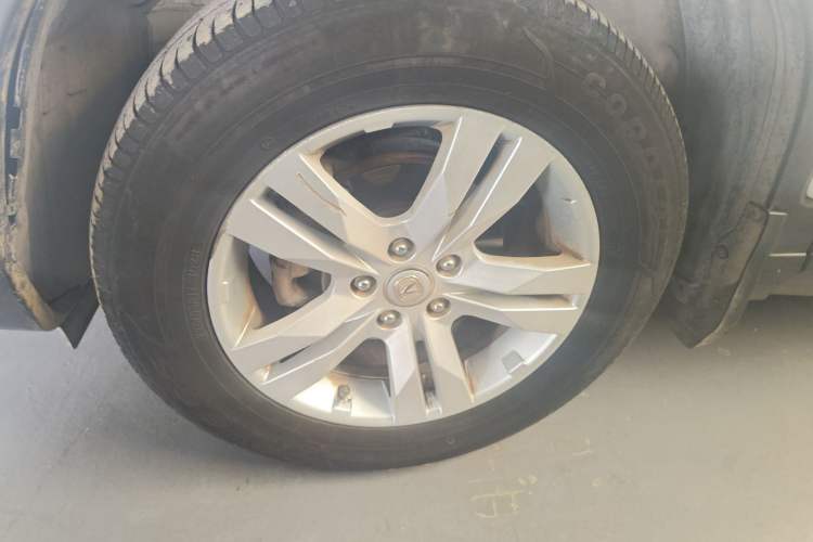 Used Changan CS75 2014 2.0L Manual Luxury Version China IV Standard