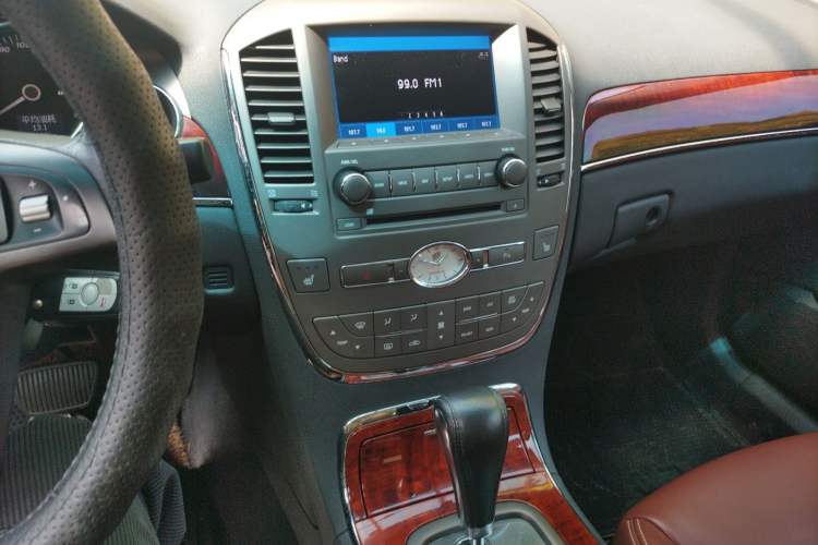 Used Buick Park Avenue 2011 Bao'ao Forum Commemorative Edition