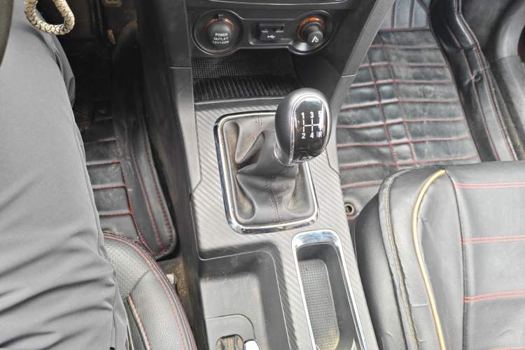 Used Geely Auto Vision 2017 1.5L Manual Happiness Edition
