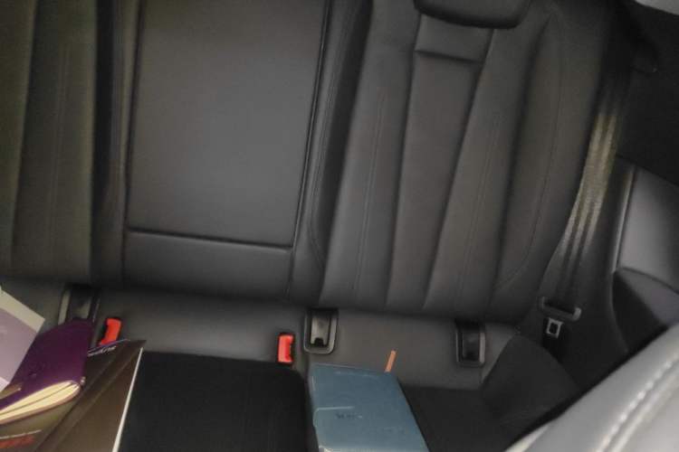 Used Audi A5 2019 Coupe 40 TFSI Fashion Edition China V Emission Standard Left Rear Seat