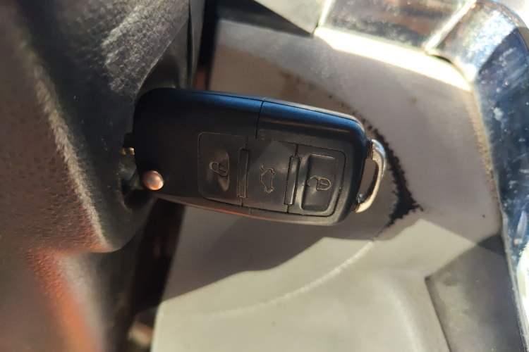 Used Jinbei New Hiace X30L 2016 1.5L Business Edition Van DLCG14 Vehicle Key