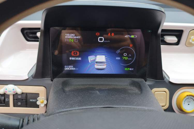 Used Wuling Hongguang MINIEV 2021 Macaron Fashion Model Lithium Iron Phosphate